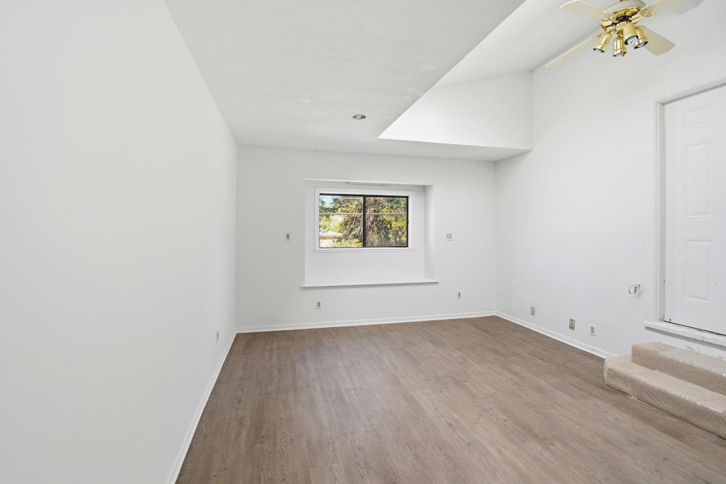 Detail Gallery Image 25 of 44 For 3918 High St, Oakland,  CA 94619 - 4 Beds | 3 Baths