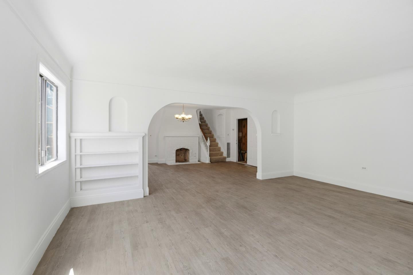 Detail Gallery Image 7 of 44 For 3918 High St, Oakland,  CA 94619 - 4 Beds | 3 Baths