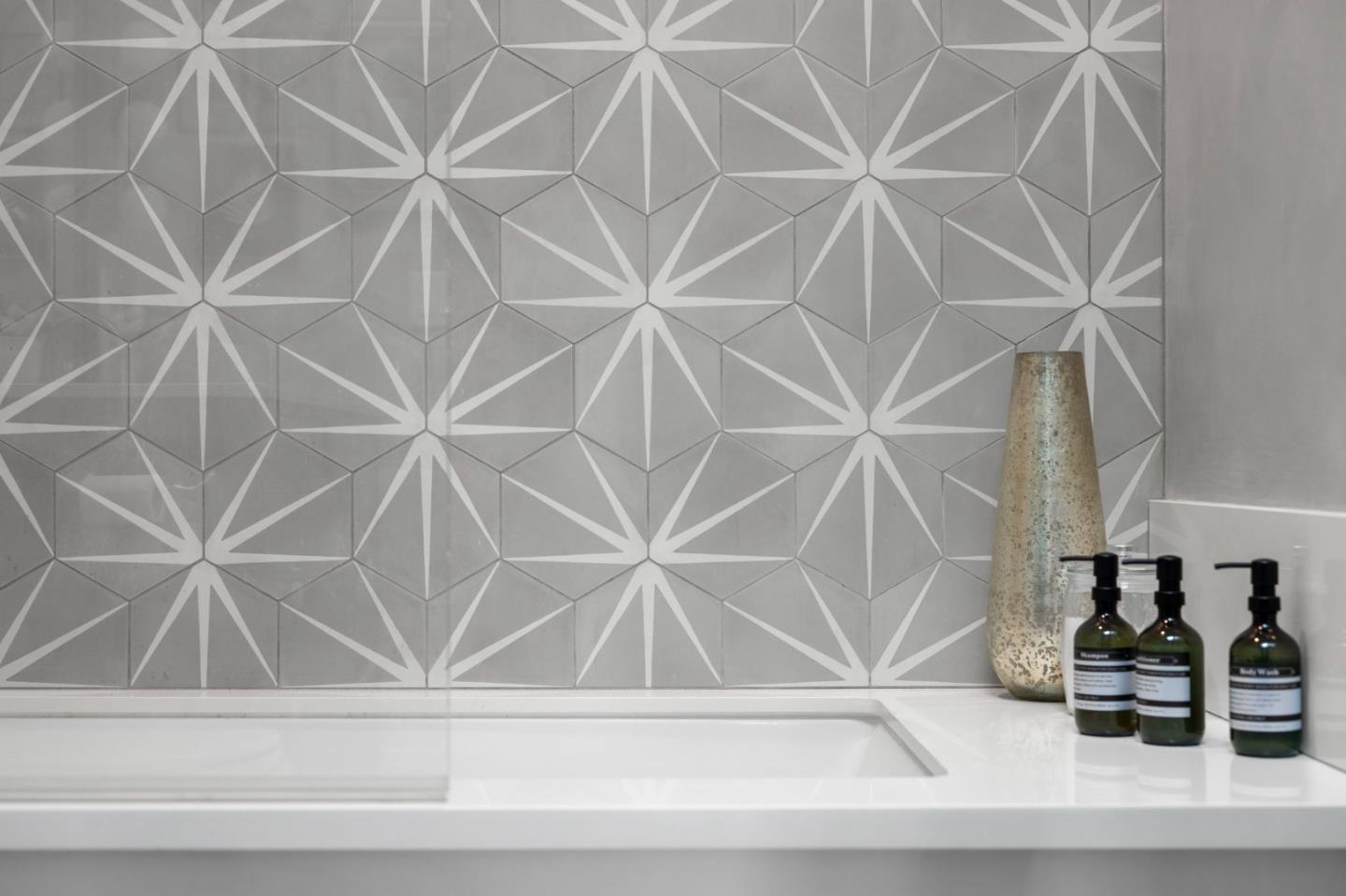 Detail Gallery Image 29 of 73 For 727 Andover St, San Francisco,  CA 94110 - 3 Beds | 3 Baths