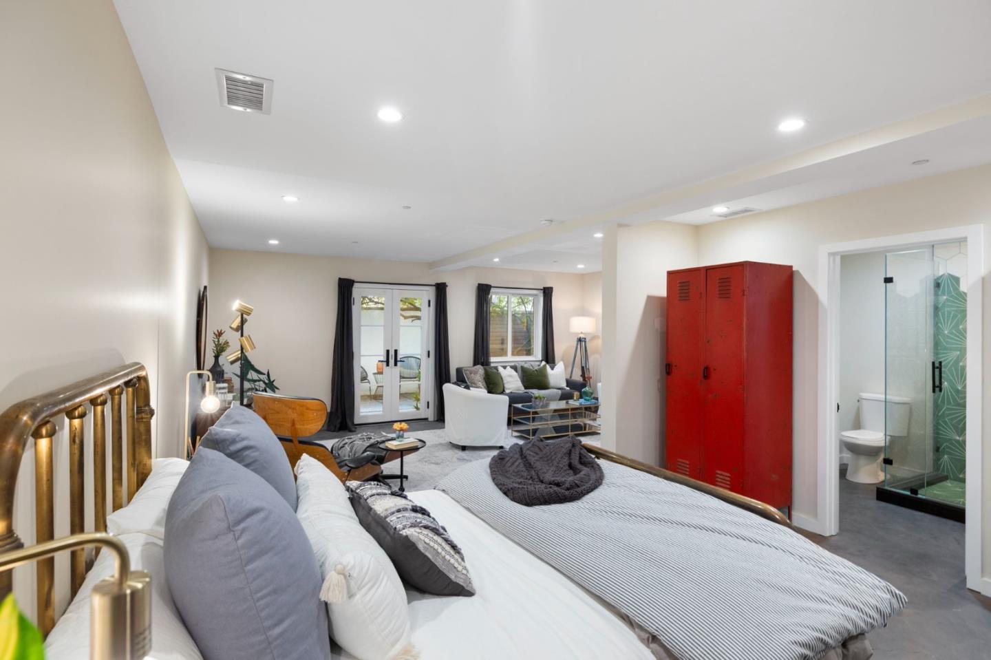 Detail Gallery Image 43 of 73 For 727 Andover St, San Francisco,  CA 94110 - 3 Beds | 3 Baths