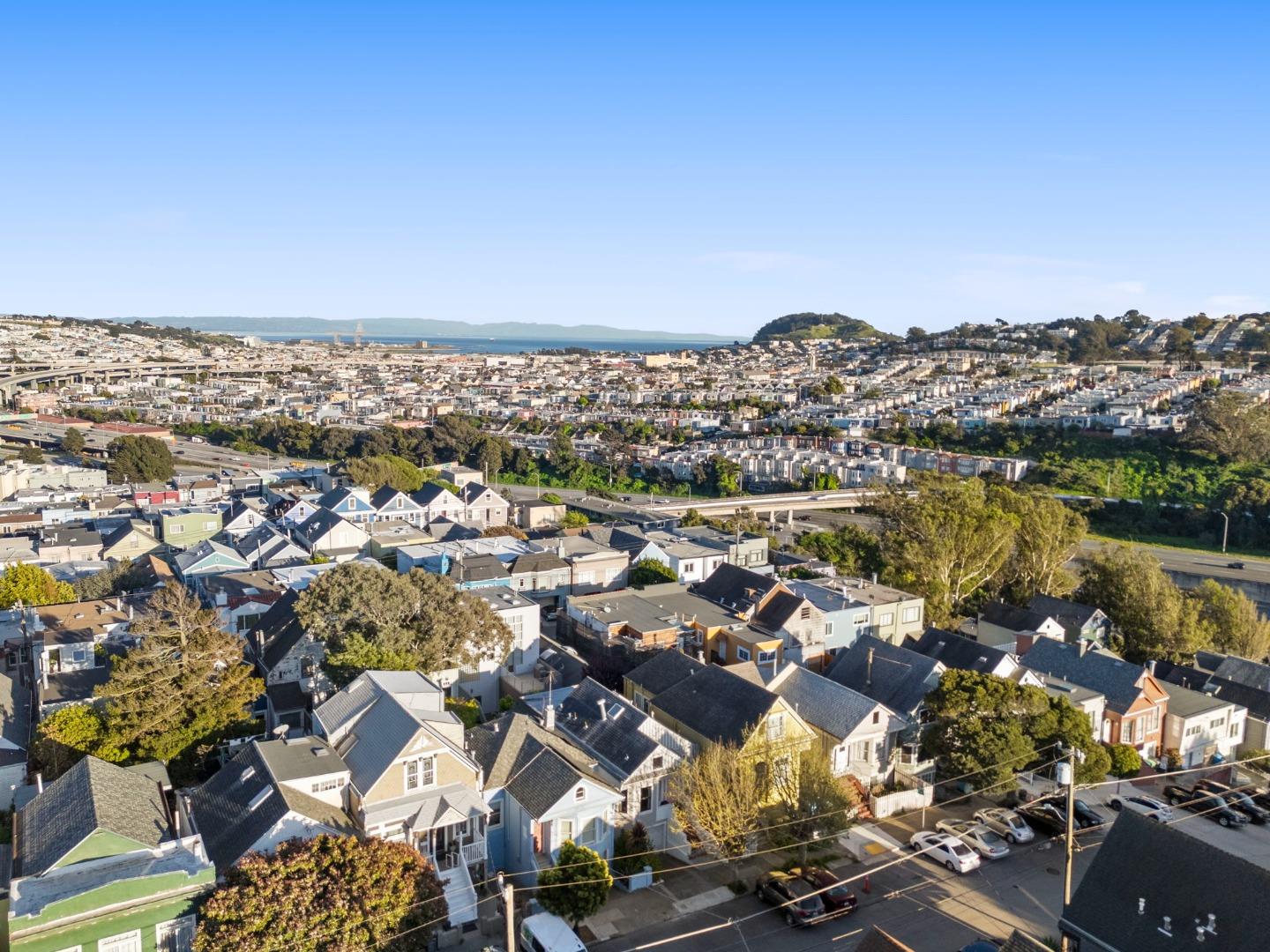 Detail Gallery Image 64 of 73 For 727 Andover St, San Francisco,  CA 94110 - 3 Beds | 3 Baths