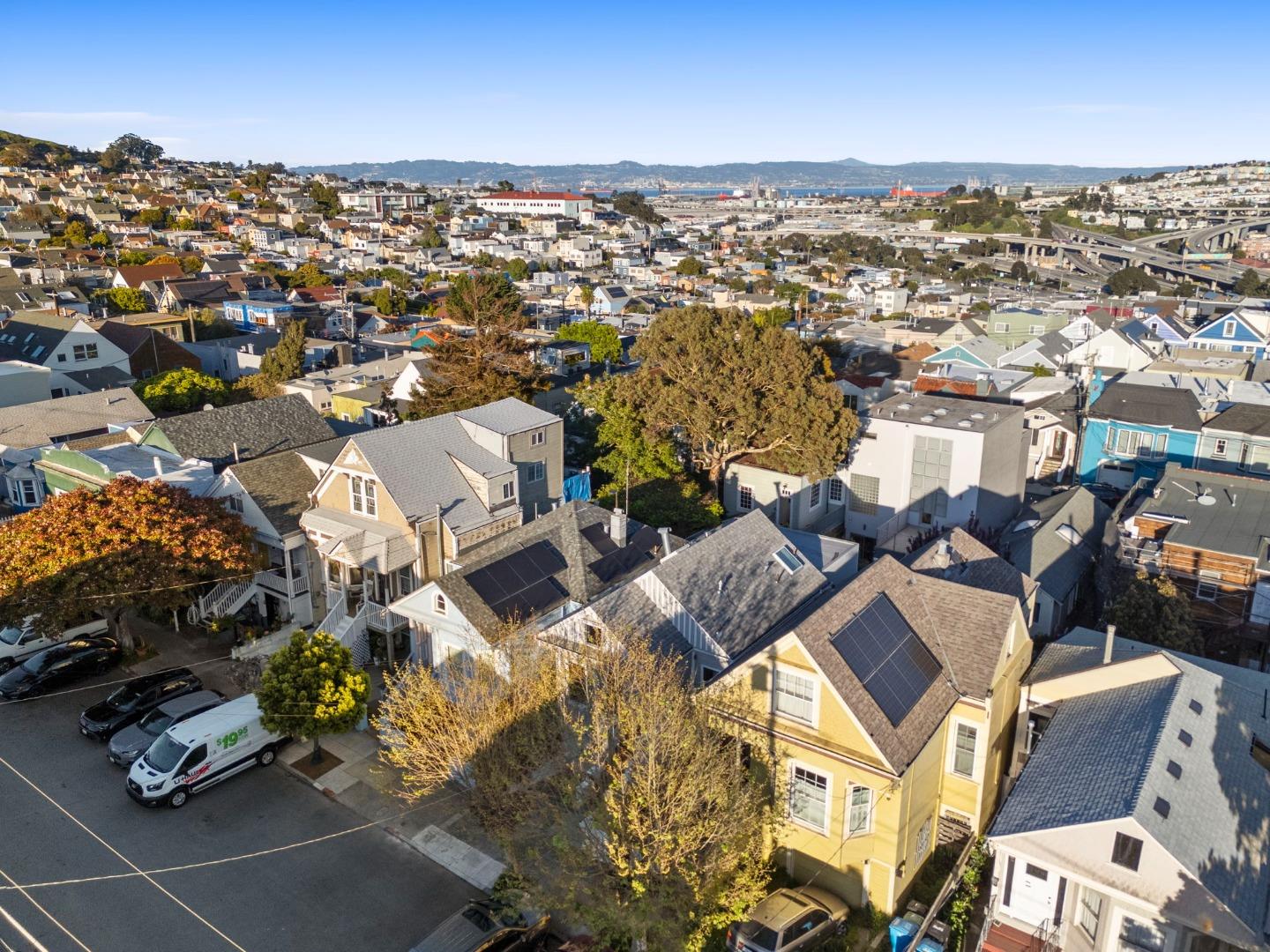 Detail Gallery Image 67 of 73 For 727 Andover St, San Francisco,  CA 94110 - 3 Beds | 3 Baths