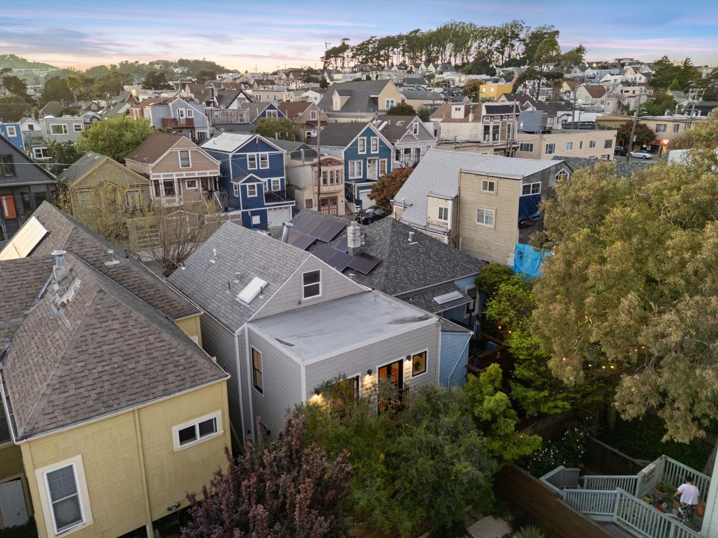 Detail Gallery Image 72 of 73 For 727 Andover St, San Francisco,  CA 94110 - 3 Beds | 3 Baths