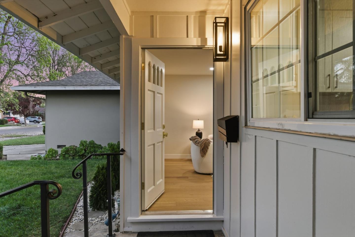 Detail Gallery Image 35 of 46 For Castlemont Ave, San Jose,  CA 95128 - 3 Beds | 2 Baths