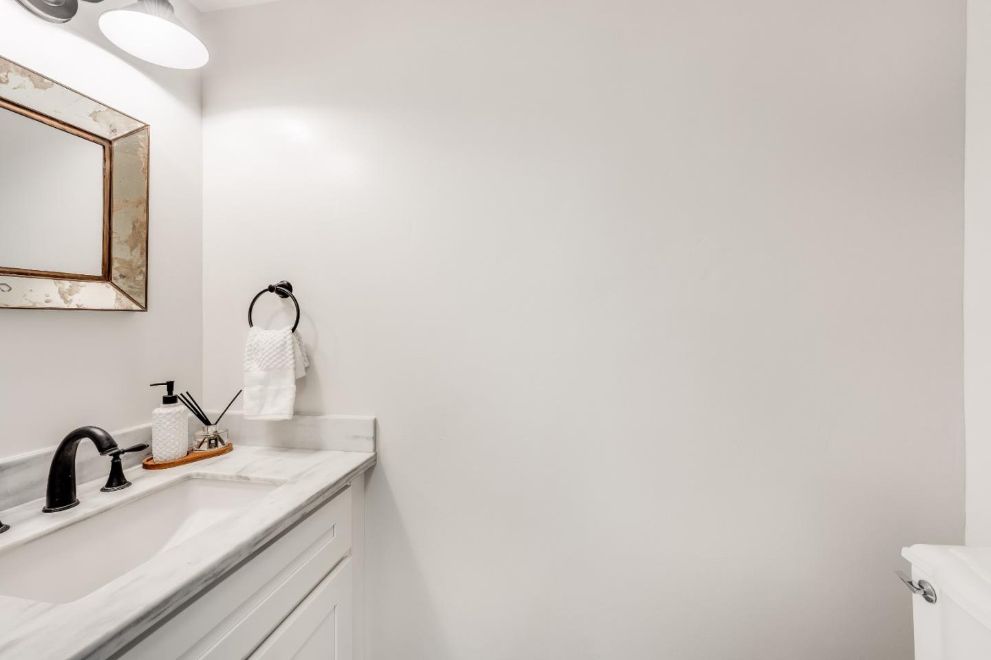 Detail Gallery Image 16 of 32 For 536 Clardy Pl, San Jose,  CA 95117 - 3 Beds | 2/1 Baths