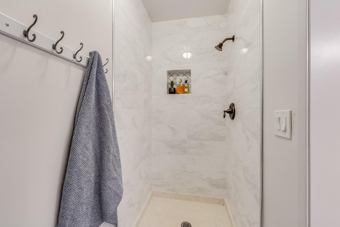 Detail Gallery Image 25 of 32 For 536 Clardy Pl, San Jose,  CA 95117 - 3 Beds | 2/1 Baths