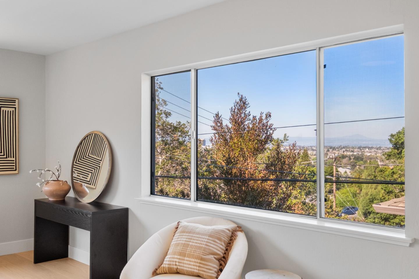 Detail Gallery Image 17 of 41 For 1709 Hillman Ave, Belmont,  CA 94002 - 3 Beds | 2/1 Baths