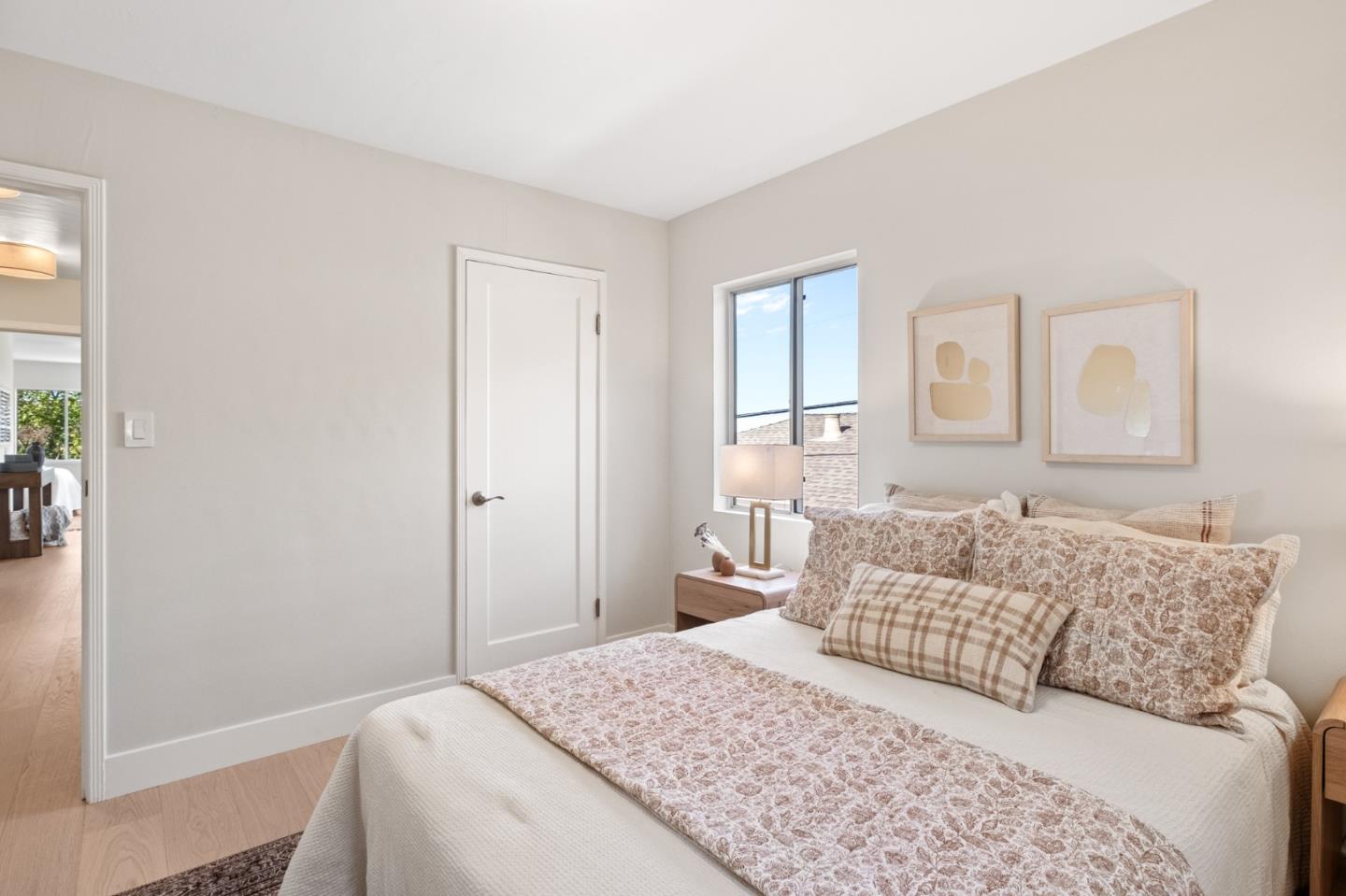 Detail Gallery Image 19 of 41 For 1709 Hillman Ave, Belmont,  CA 94002 - 3 Beds | 2/1 Baths