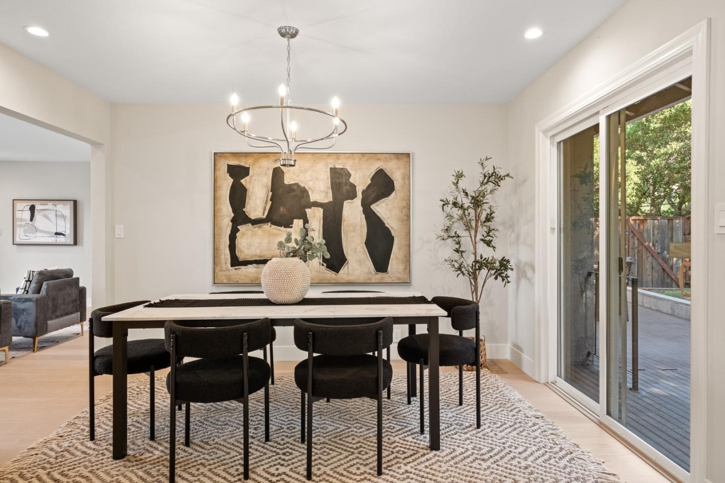 Detail Gallery Image 6 of 41 For 1709 Hillman Ave, Belmont,  CA 94002 - 3 Beds | 2/1 Baths