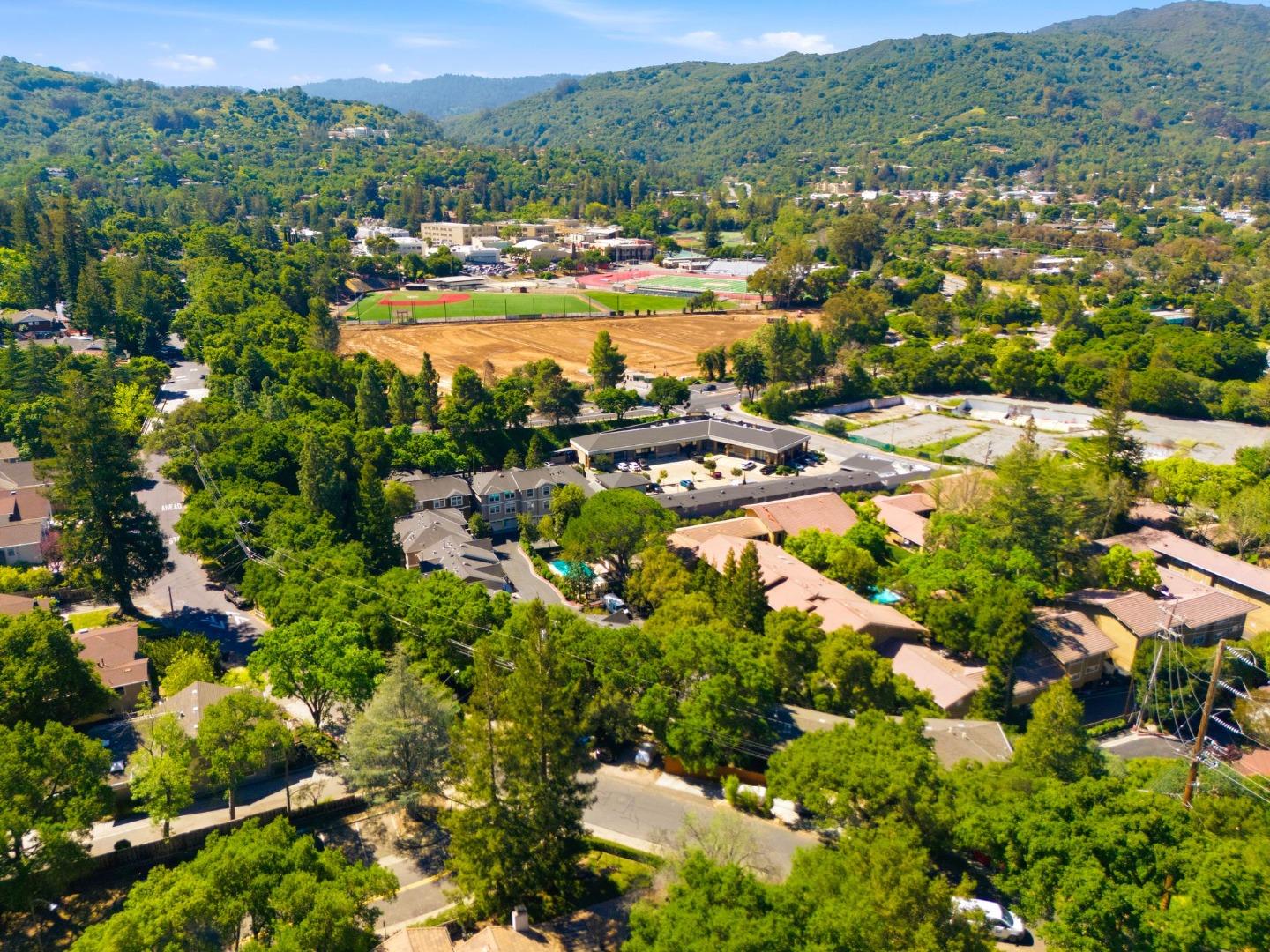 Detail Gallery Image 38 of 43 For 162 Maggi Ct, Los Gatos,  CA 95032 - 3 Beds | 2/1 Baths