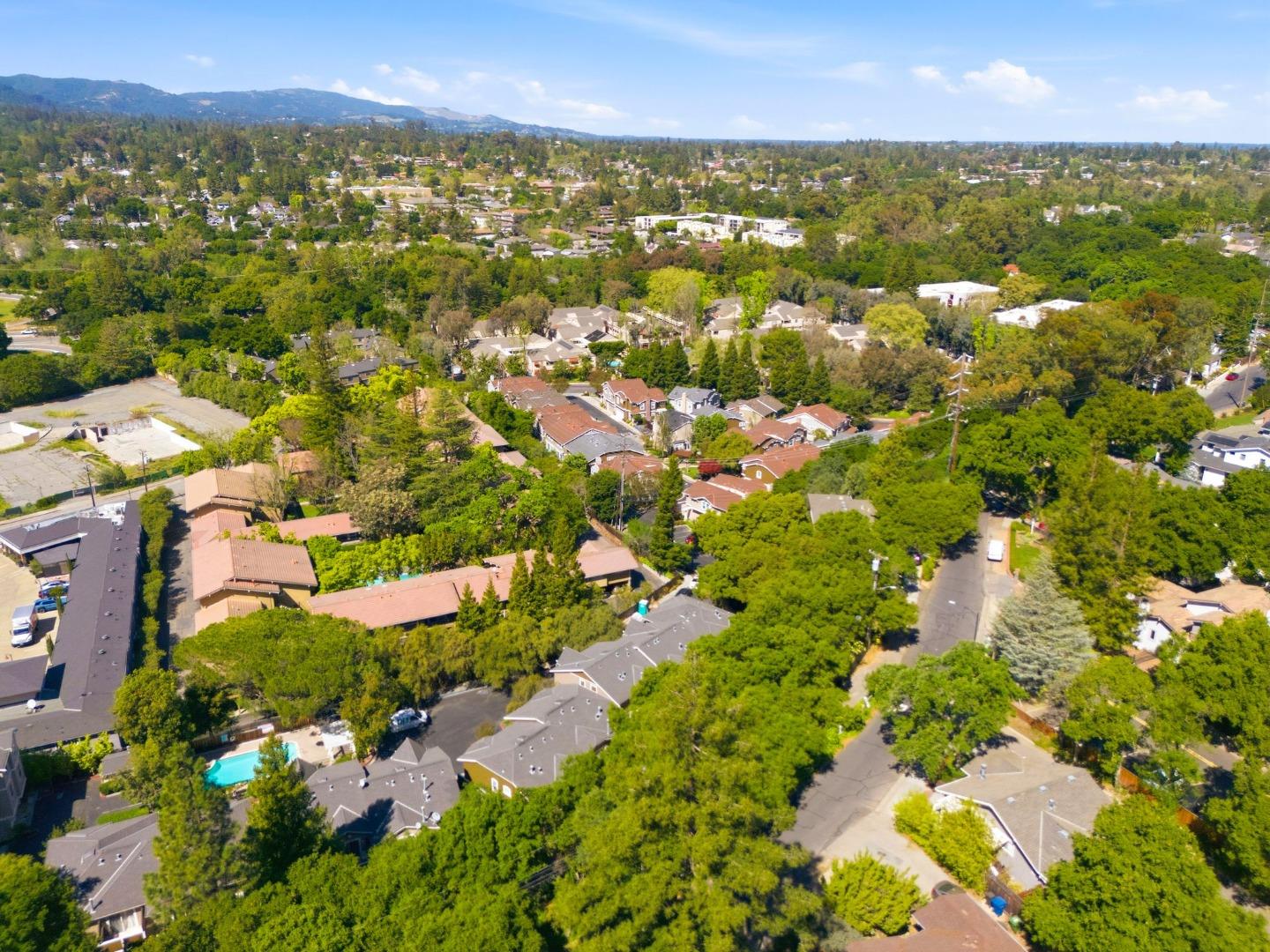 Detail Gallery Image 39 of 43 For 162 Maggi Ct, Los Gatos,  CA 95032 - 3 Beds | 2/1 Baths