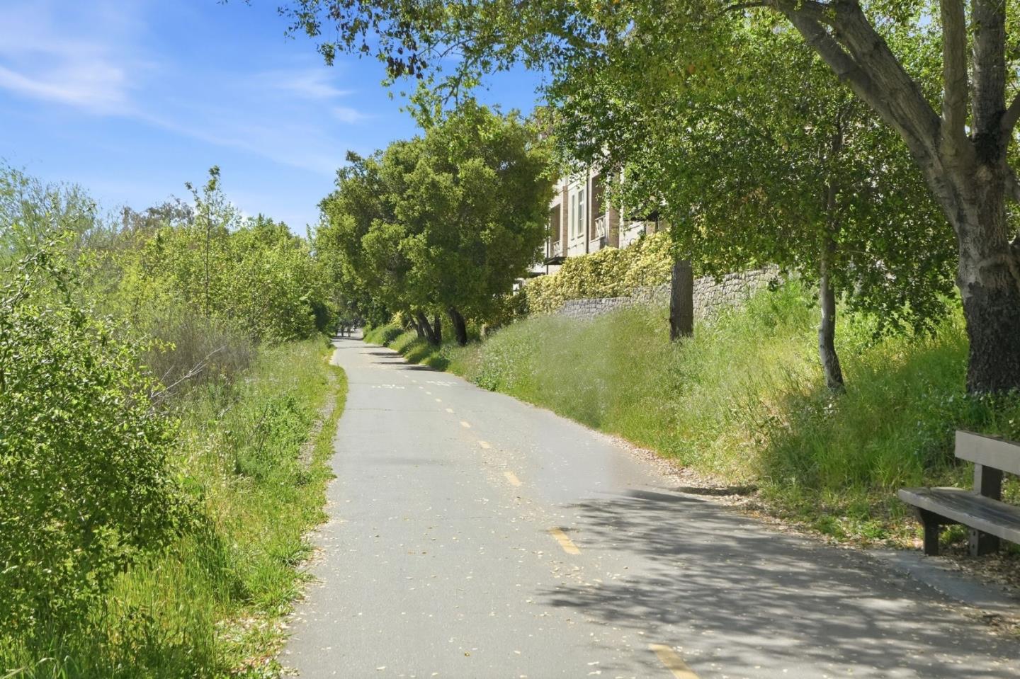 Detail Gallery Image 48 of 51 For 162 Maggi Ct, Los Gatos,  CA 95032 - 3 Beds | 2/1 Baths