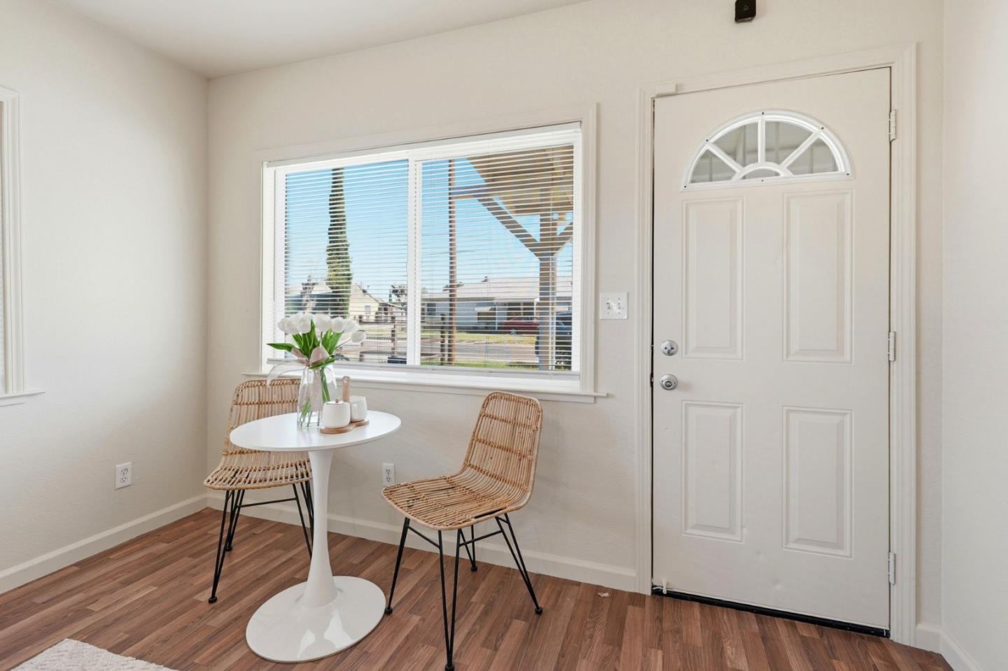 Detail Gallery Image 19 of 35 For 411 Bothun Rd, Turlock,  CA 95380 - 1 Beds | 1 Baths