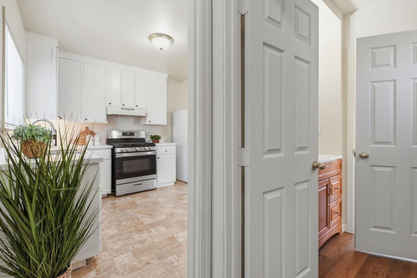 Detail Gallery Image 20 of 35 For 411 Bothun Rd, Turlock,  CA 95380 - 1 Beds | 1 Baths