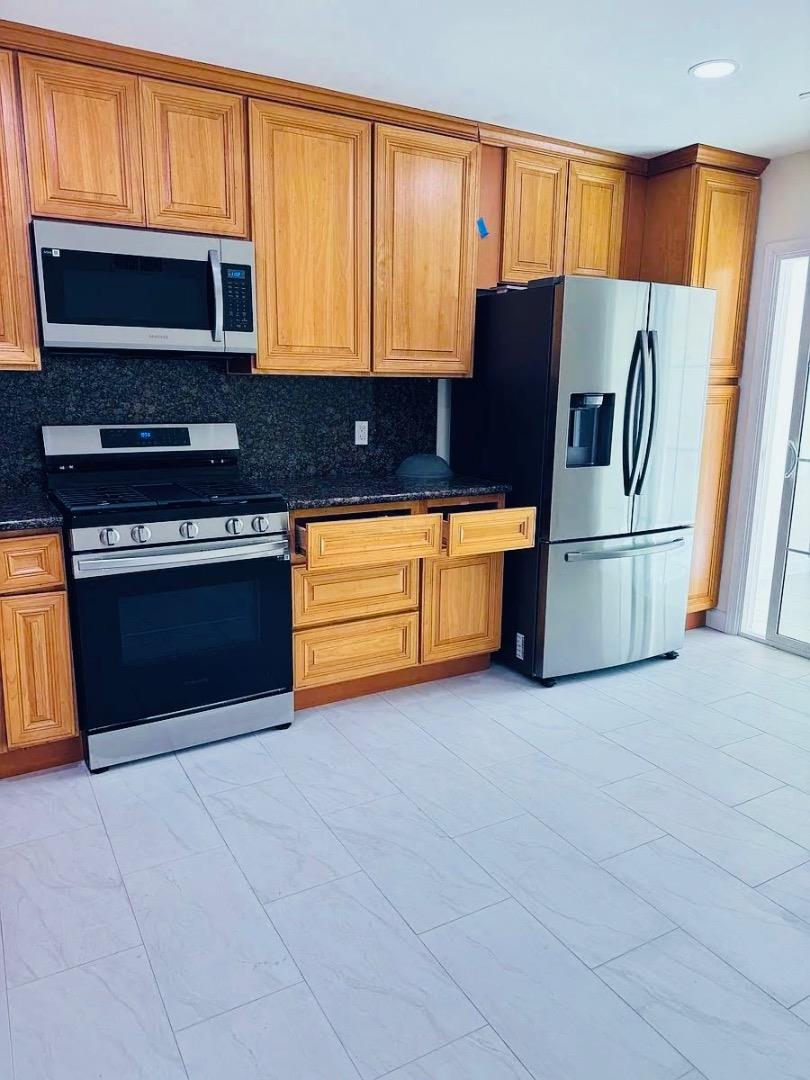 Detail Gallery Image 10 of 22 For 603 Penitencia St, Milpitas,  CA 95035 - – Beds | – Baths