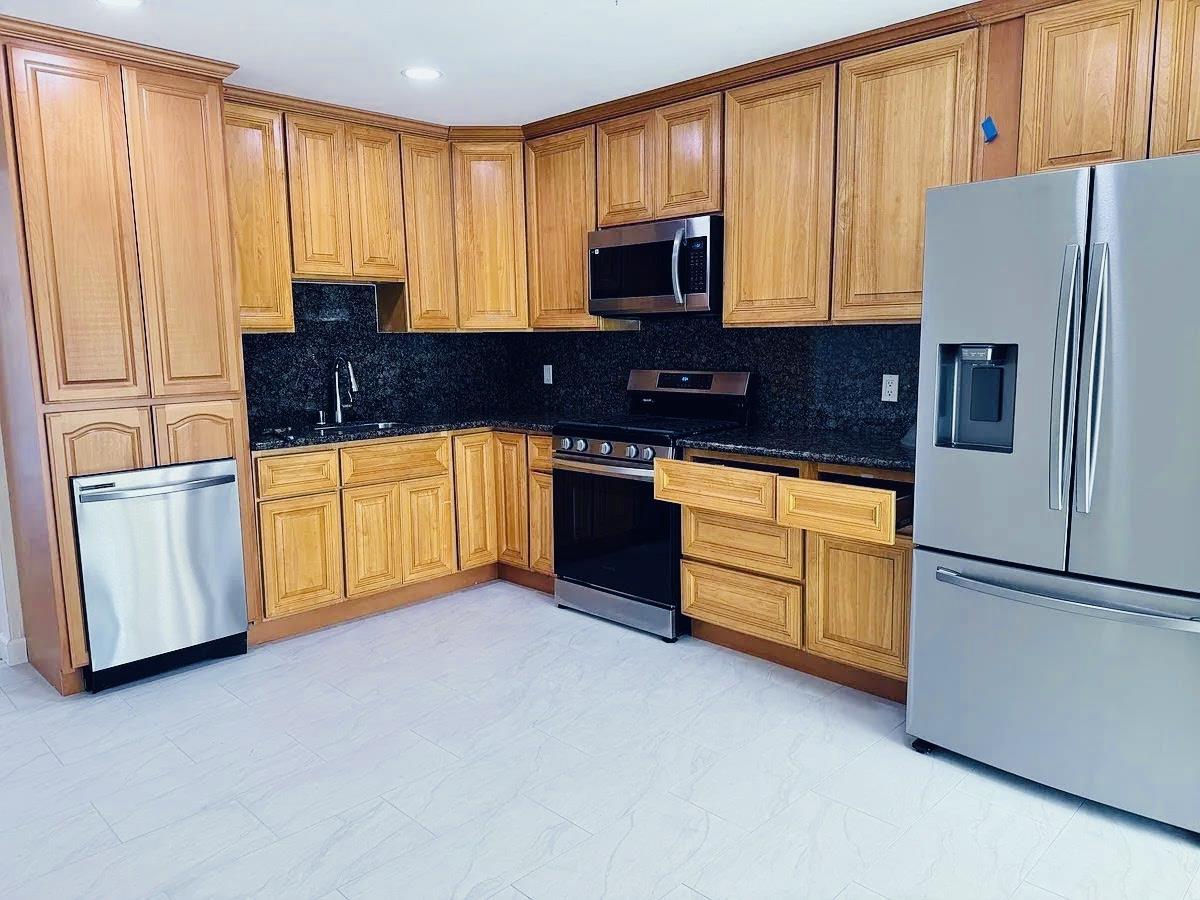 Detail Gallery Image 9 of 22 For 603 Penitencia St, Milpitas,  CA 95035 - – Beds | – Baths