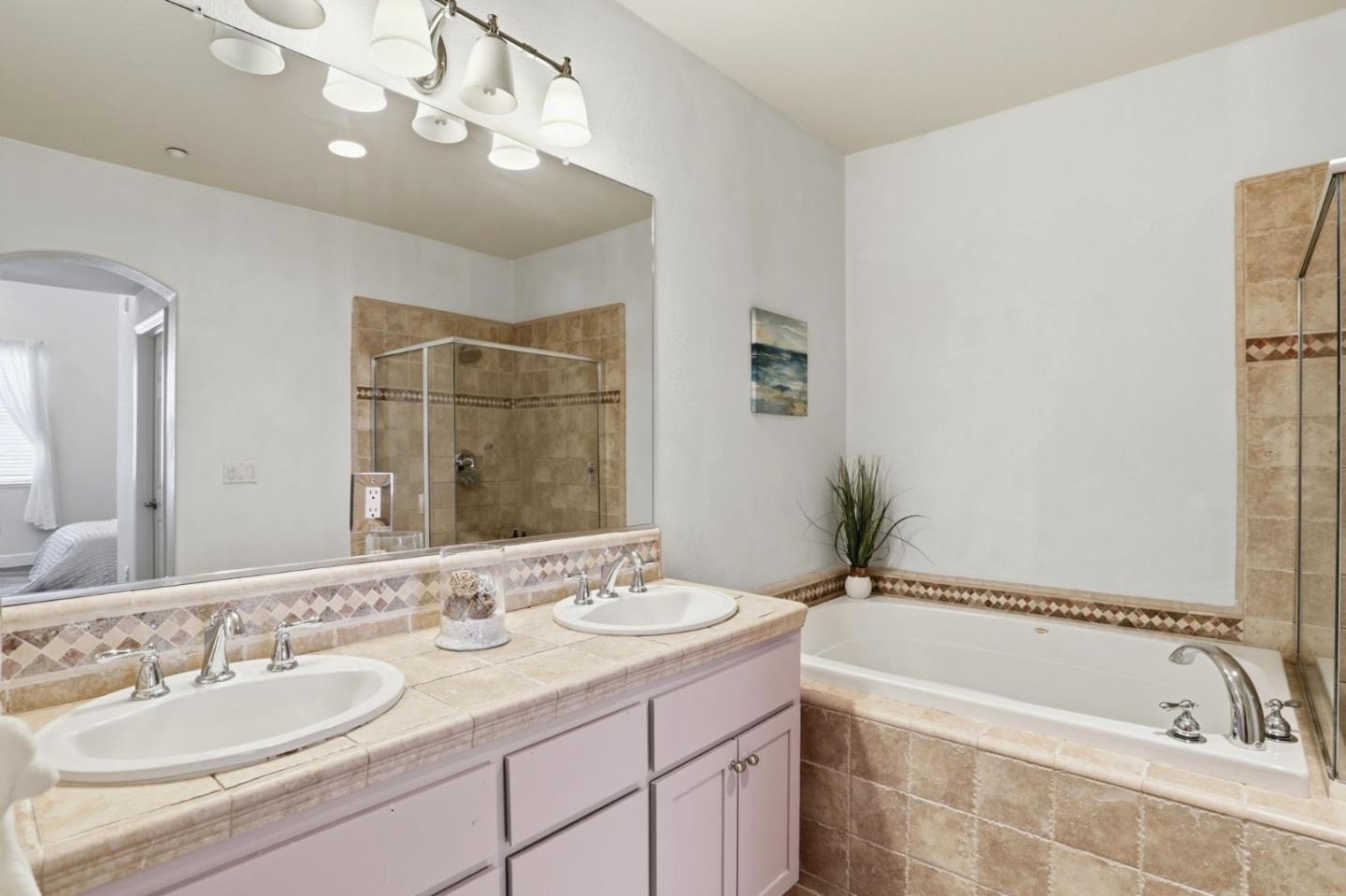 Photo #16: ML82039577 Listing: Photo #16