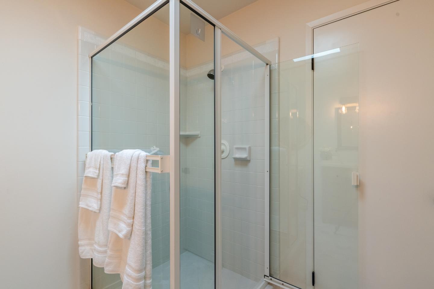 Detail Gallery Image 23 of 42 For 249 Del Mesa Carmel, Carmel,  CA 93923 - 2 Beds | 2 Baths