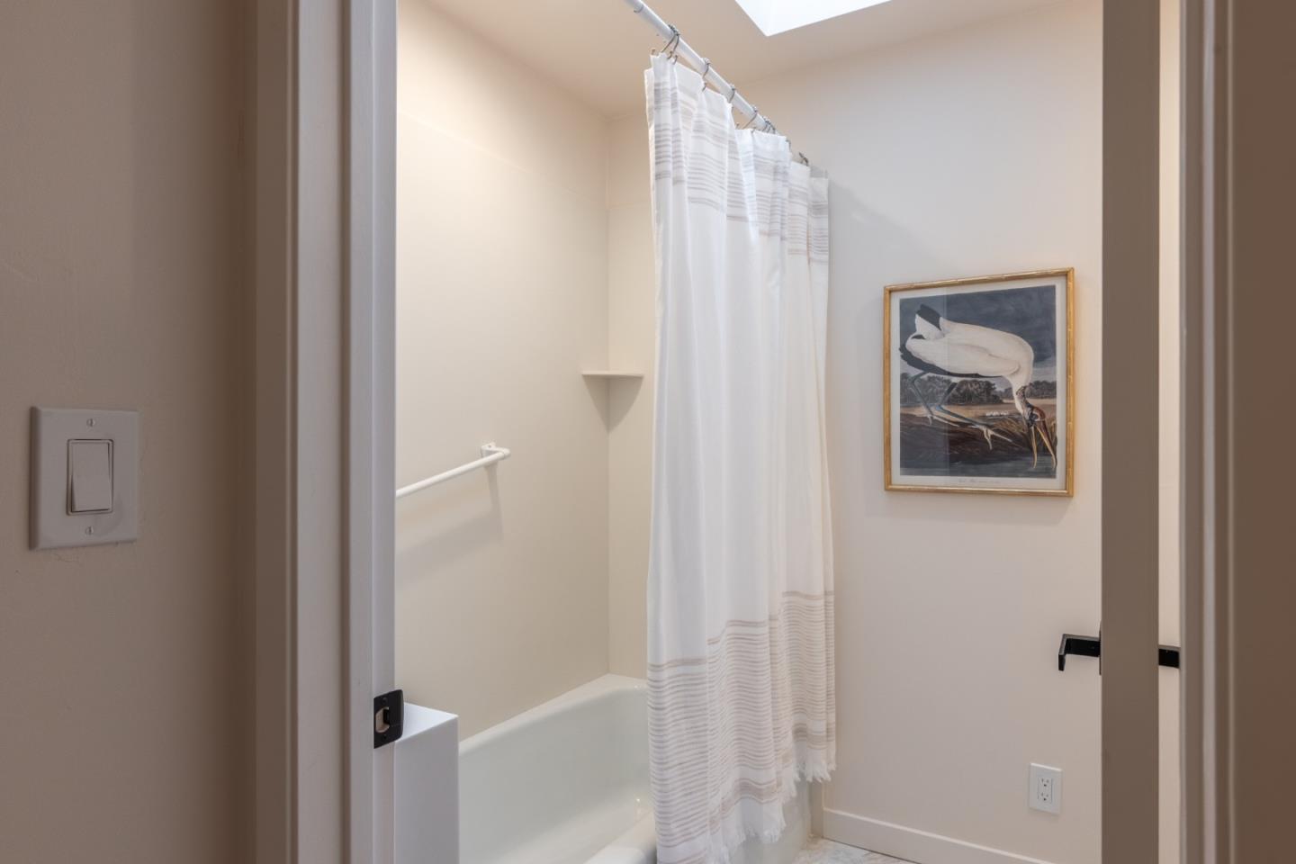 Detail Gallery Image 24 of 42 For 249 Del Mesa Carmel, Carmel,  CA 93923 - 2 Beds | 2 Baths