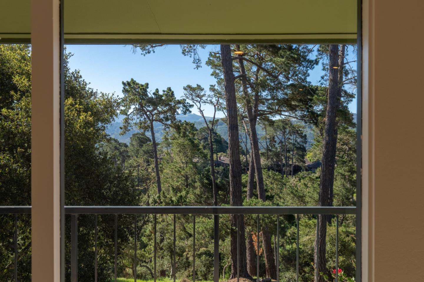 Detail Gallery Image 26 of 42 For 249 Del Mesa Carmel, Carmel,  CA 93923 - 2 Beds | 2 Baths