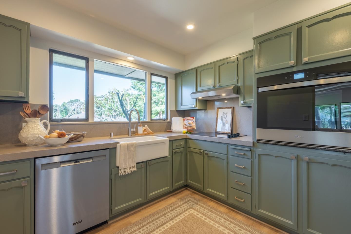 Detail Gallery Image 4 of 42 For 249 Del Mesa Carmel, Carmel,  CA 93923 - 2 Beds | 2 Baths