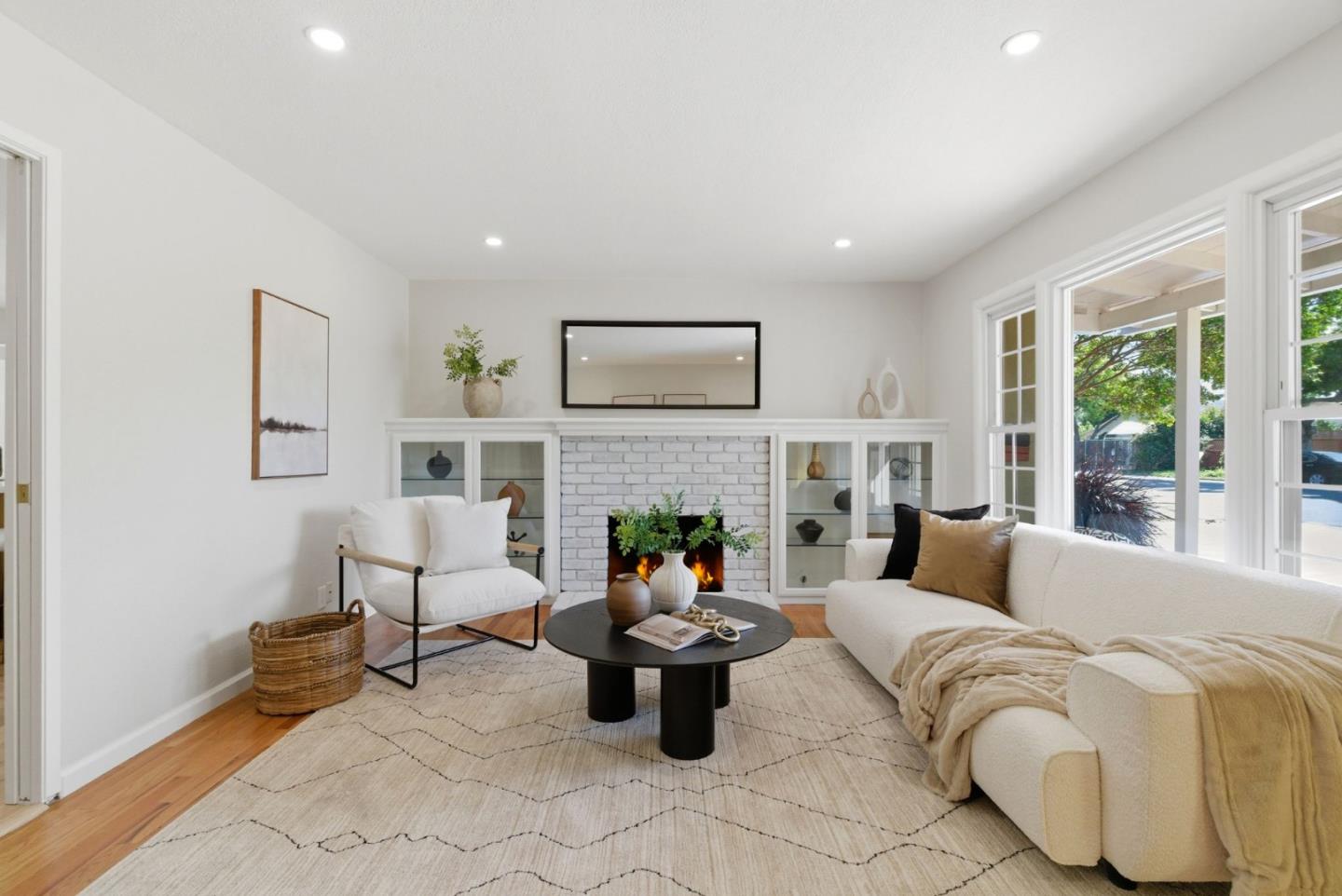 Detail Gallery Image 21 of 57 For 972 Emerald Way, San Jose,  CA 95117 - 3 Beds | 2 Baths