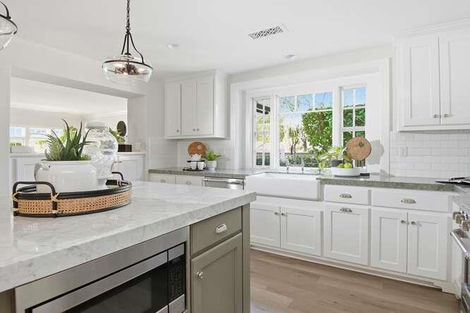 Detail Gallery Image 10 of 36 For 16897 Mitchell Ave, Los Gatos,  CA 95032 - 4 Beds | 4 Baths