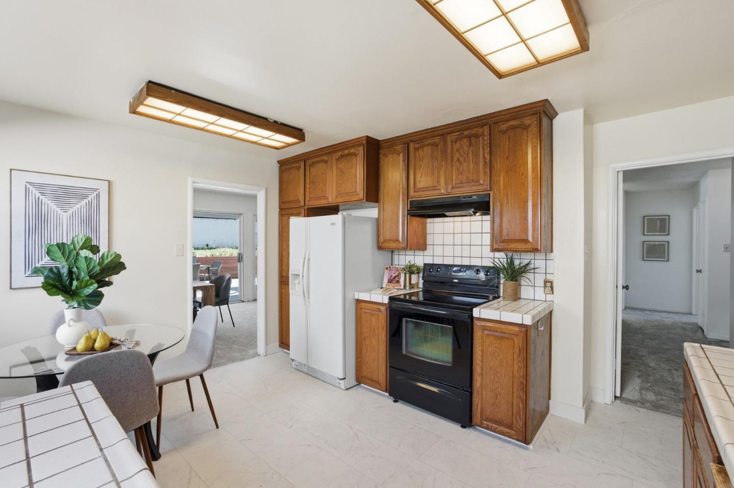 Detail Gallery Image 35 of 69 For 291 W 39th Ave, San Mateo,  CA 94403 - 4 Beds | 2/1 Baths