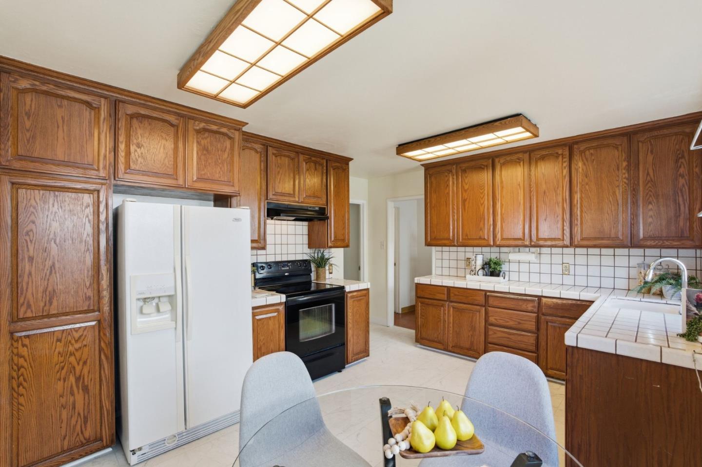 Detail Gallery Image 37 of 69 For 291 W 39th Ave, San Mateo,  CA 94403 - 4 Beds | 2/1 Baths