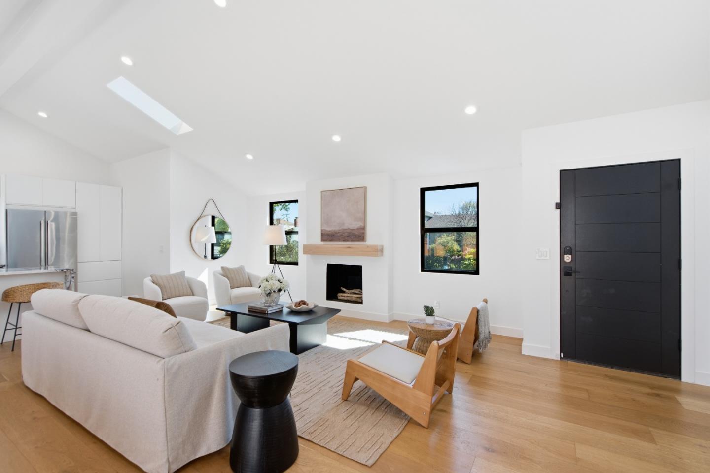 Detail Gallery Image 7 of 35 For 909 Sunnybrae Blvd, San Mateo,  CA 94402 - 4 Beds | 2 Baths