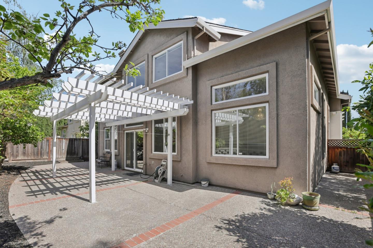 Detail Gallery Image 19 of 25 For 15 Centennial Way, San Ramon,  CA 94583 - 5 Beds | 3 Baths