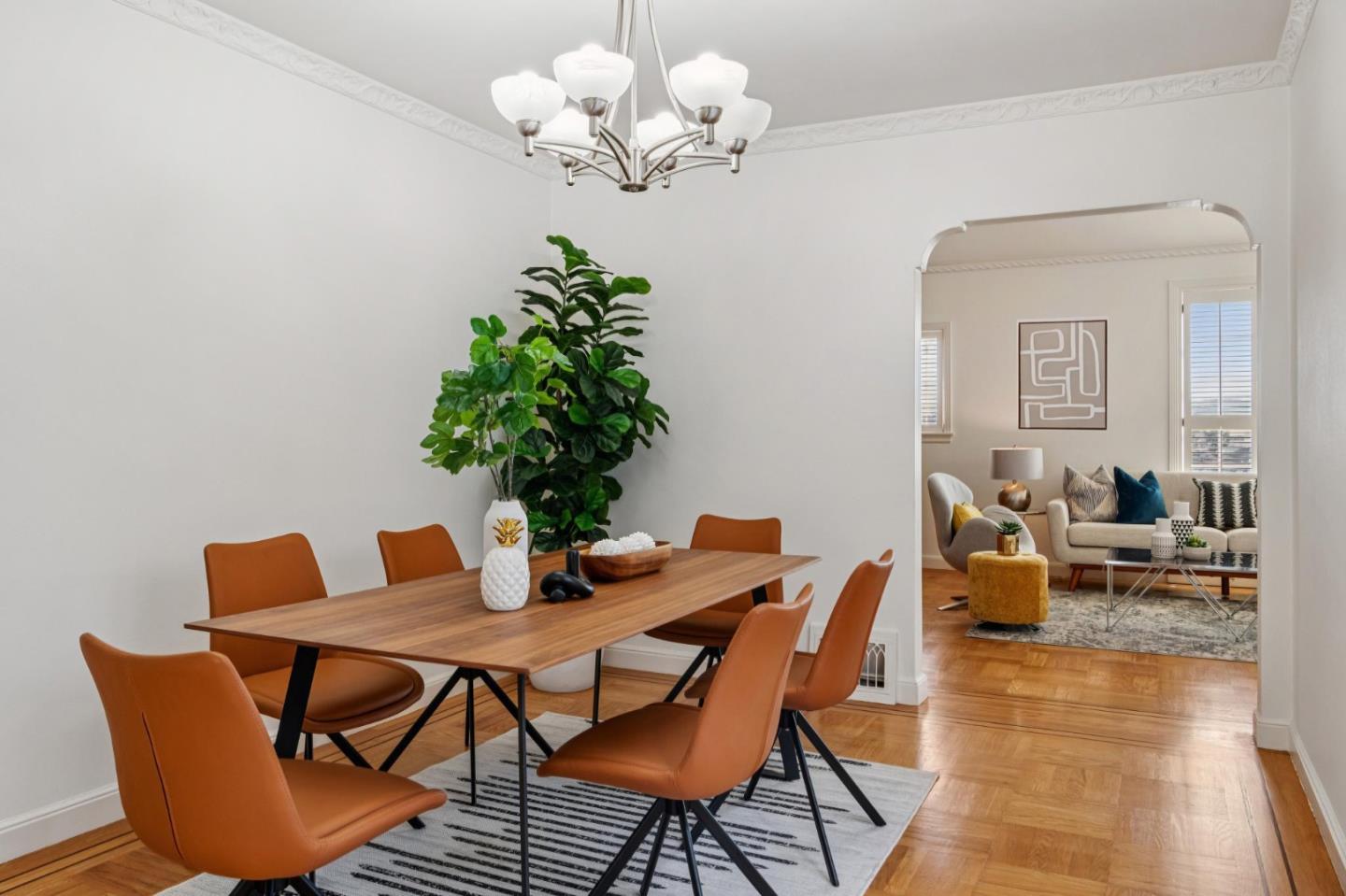 Detail Gallery Image 13 of 44 For 132 School St, Daly City,  CA 94014 - 3 Beds | 2 Baths