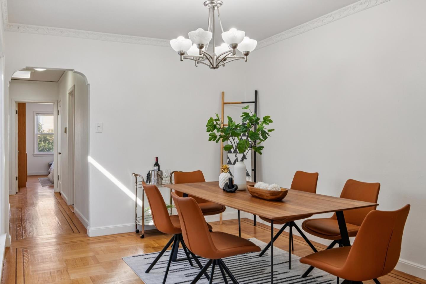 Detail Gallery Image 14 of 44 For 132 School St, Daly City,  CA 94014 - 3 Beds | 2 Baths