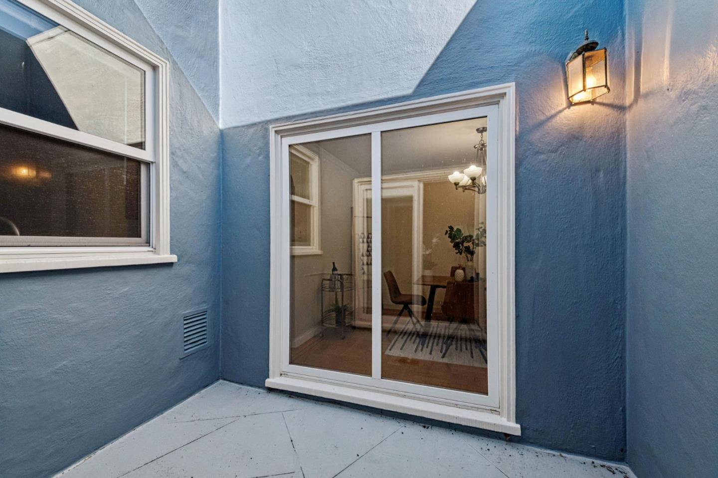 Detail Gallery Image 17 of 44 For 132 School St, Daly City,  CA 94014 - 3 Beds | 2 Baths