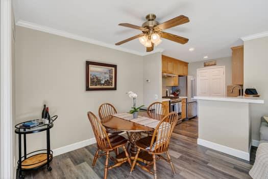 Detail Gallery Image 6 of 25 For 5 Corinthian Ct, Novato,  CA 94947 - 2 Beds | 1/1 Baths