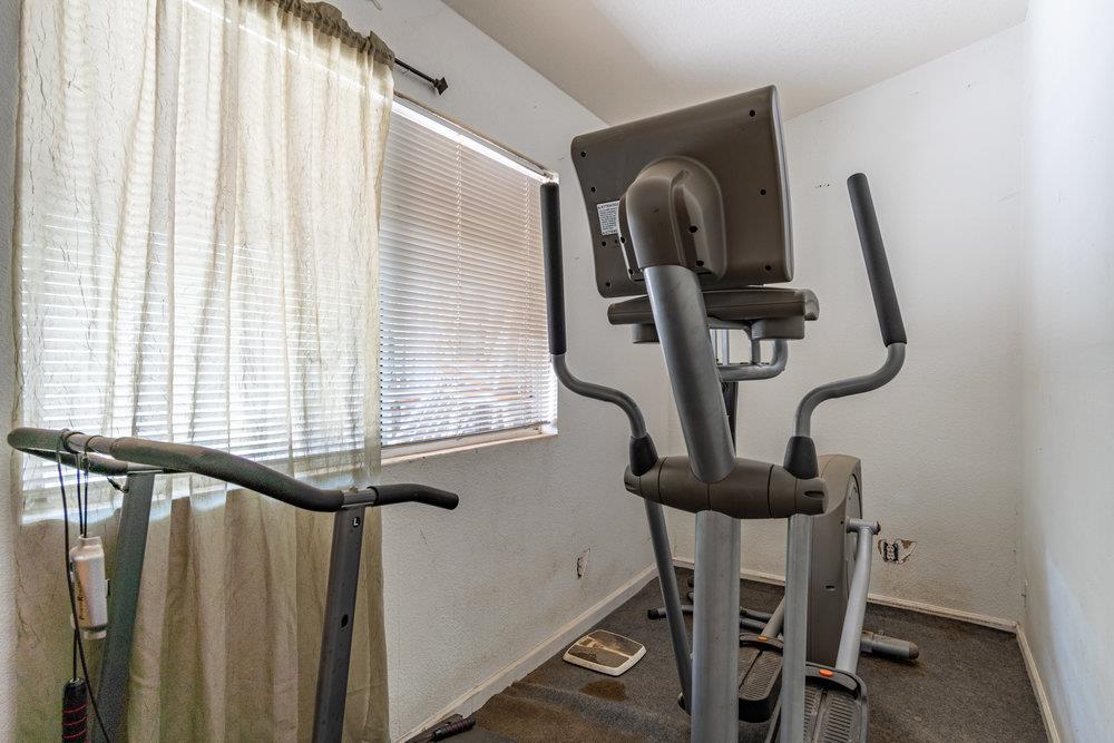 Detail Gallery Image 24 of 29 For 2135 Arroyo Ct, Los Banos,  CA 93635 - 4 Beds | 2 Baths