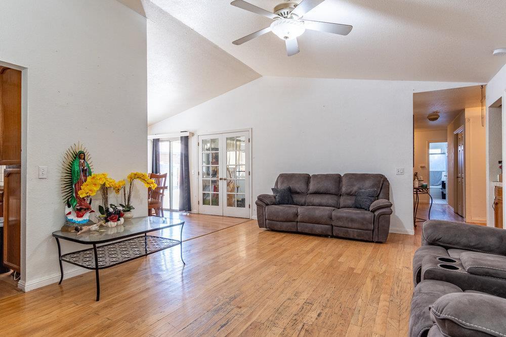 Detail Gallery Image 28 of 29 For 2135 Arroyo Ct, Los Banos,  CA 93635 - 4 Beds | 2 Baths