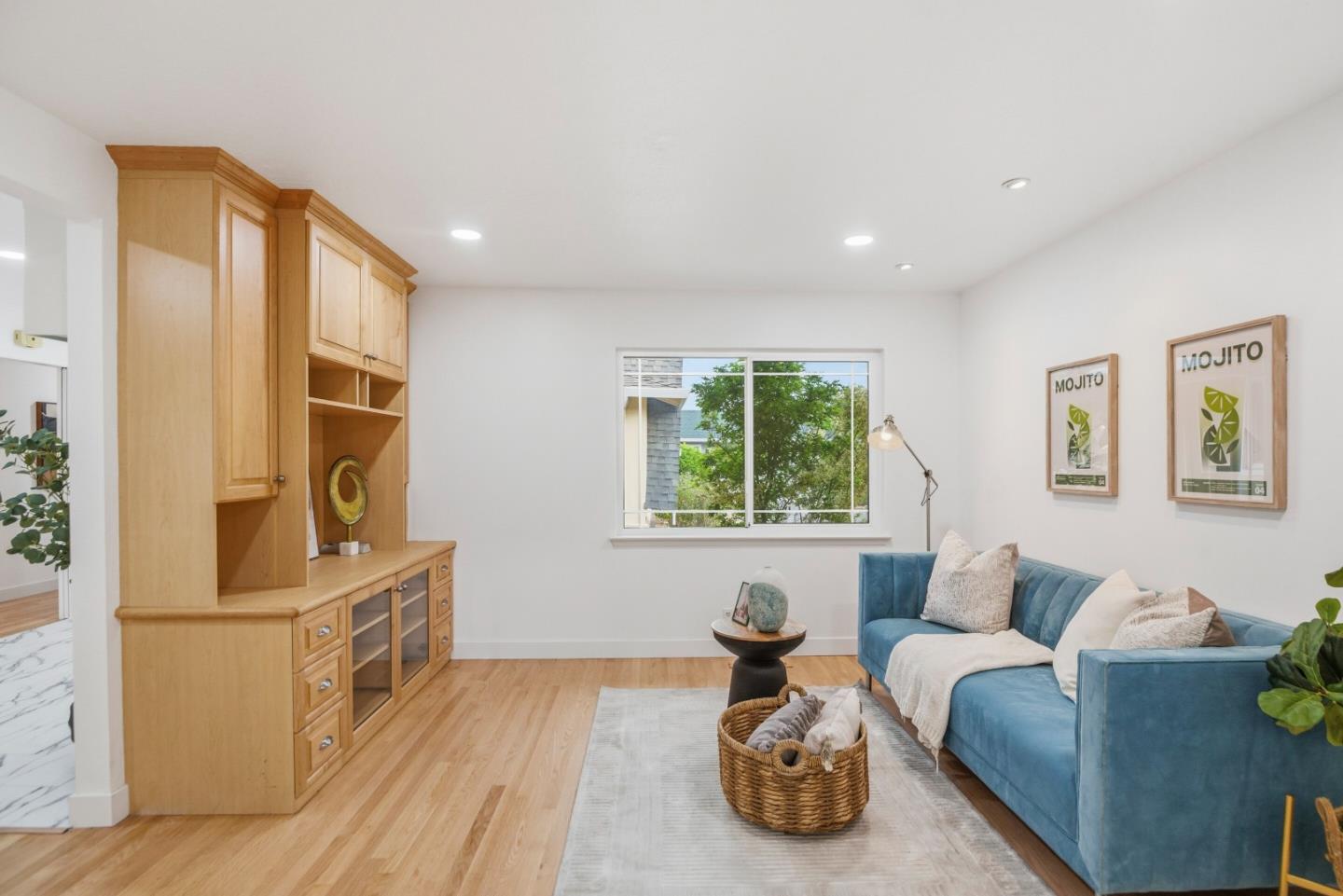 Detail Gallery Image 6 of 29 For 1985 Minna Way, San Jose,  CA 95124 - 3 Beds | 2 Baths