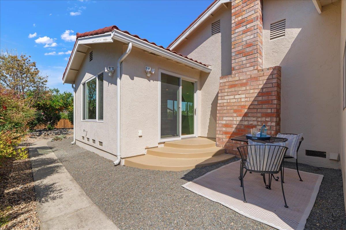 Detail Gallery Image 18 of 20 For 6964 Lenwood Way, San Jose,  CA 95120 - 5 Beds | 2 Baths