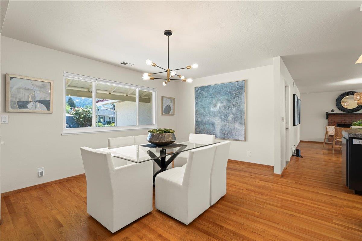 Detail Gallery Image 4 of 20 For 6964 Lenwood Way, San Jose,  CA 95120 - 5 Beds | 2 Baths