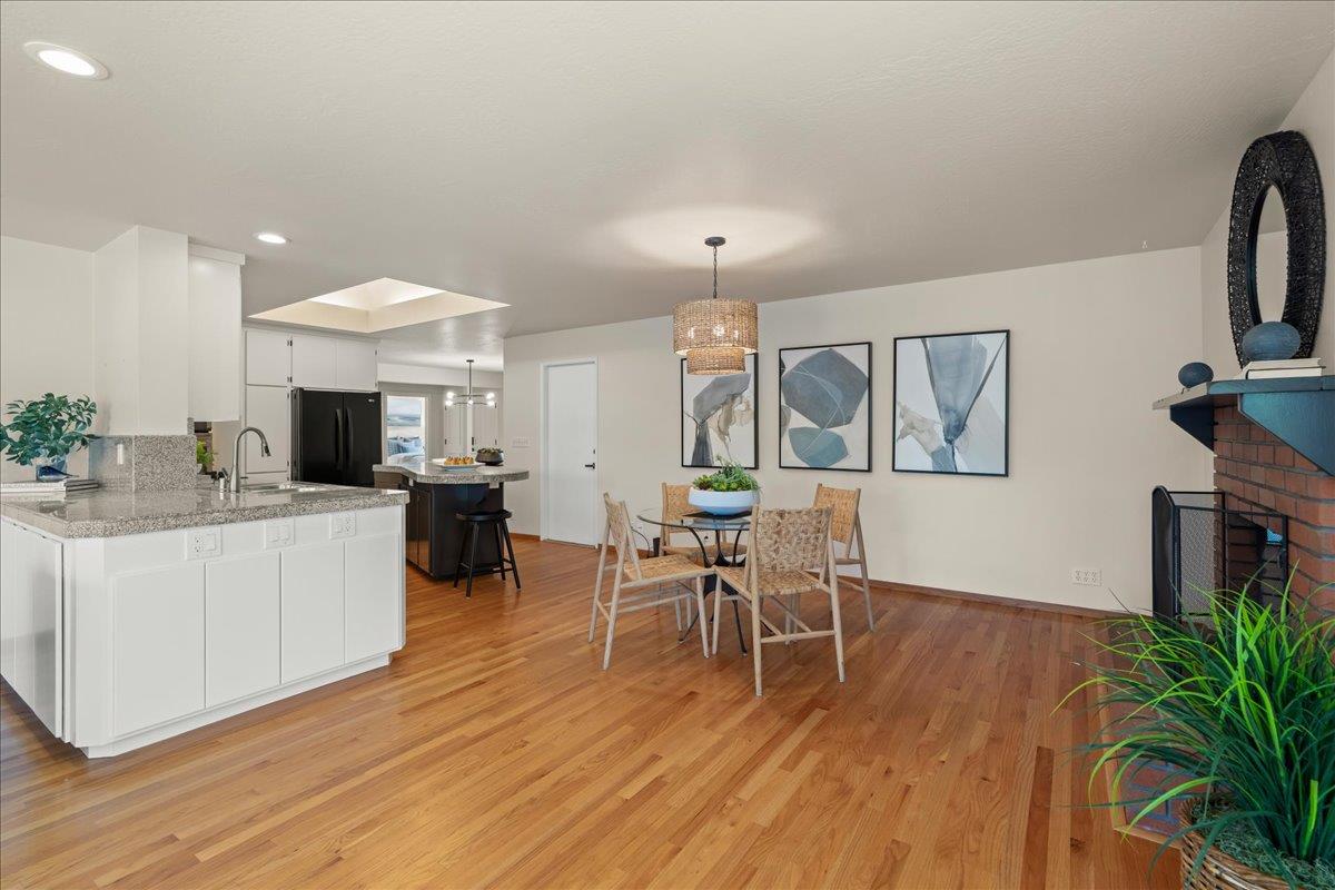 Detail Gallery Image 6 of 20 For 6964 Lenwood Way, San Jose,  CA 95120 - 5 Beds | 2 Baths