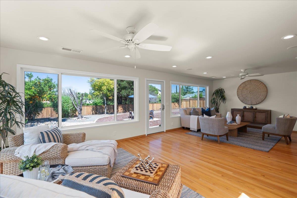 Detail Gallery Image 9 of 20 For 6964 Lenwood Way, San Jose,  CA 95120 - 5 Beds | 2 Baths