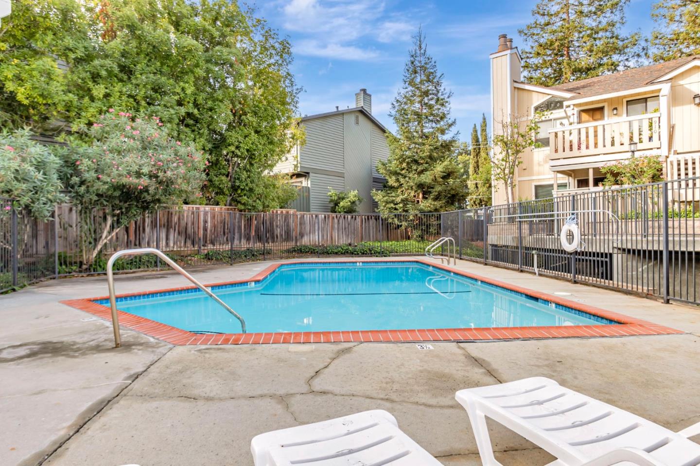 Photo #10: ML82039599 Listing: Photo #10