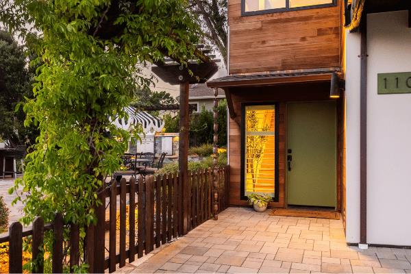 Detail Gallery Image 3 of 50 For 110 Mountain Way, Santa Cruz,  CA 95060 - 3 Beds | 2/1 Baths