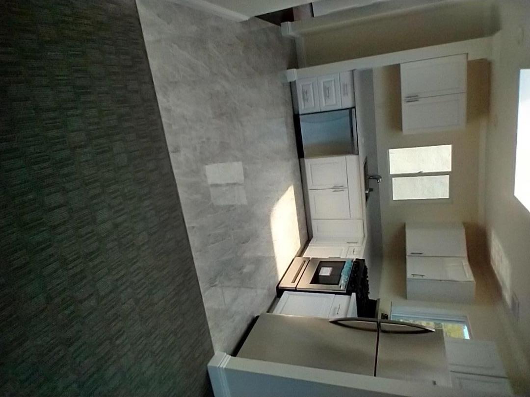 Detail Gallery Image 3 of 8 For 249 Santa Lucia Ave, San Bruno,  CA 94066 - – Beds | – Baths