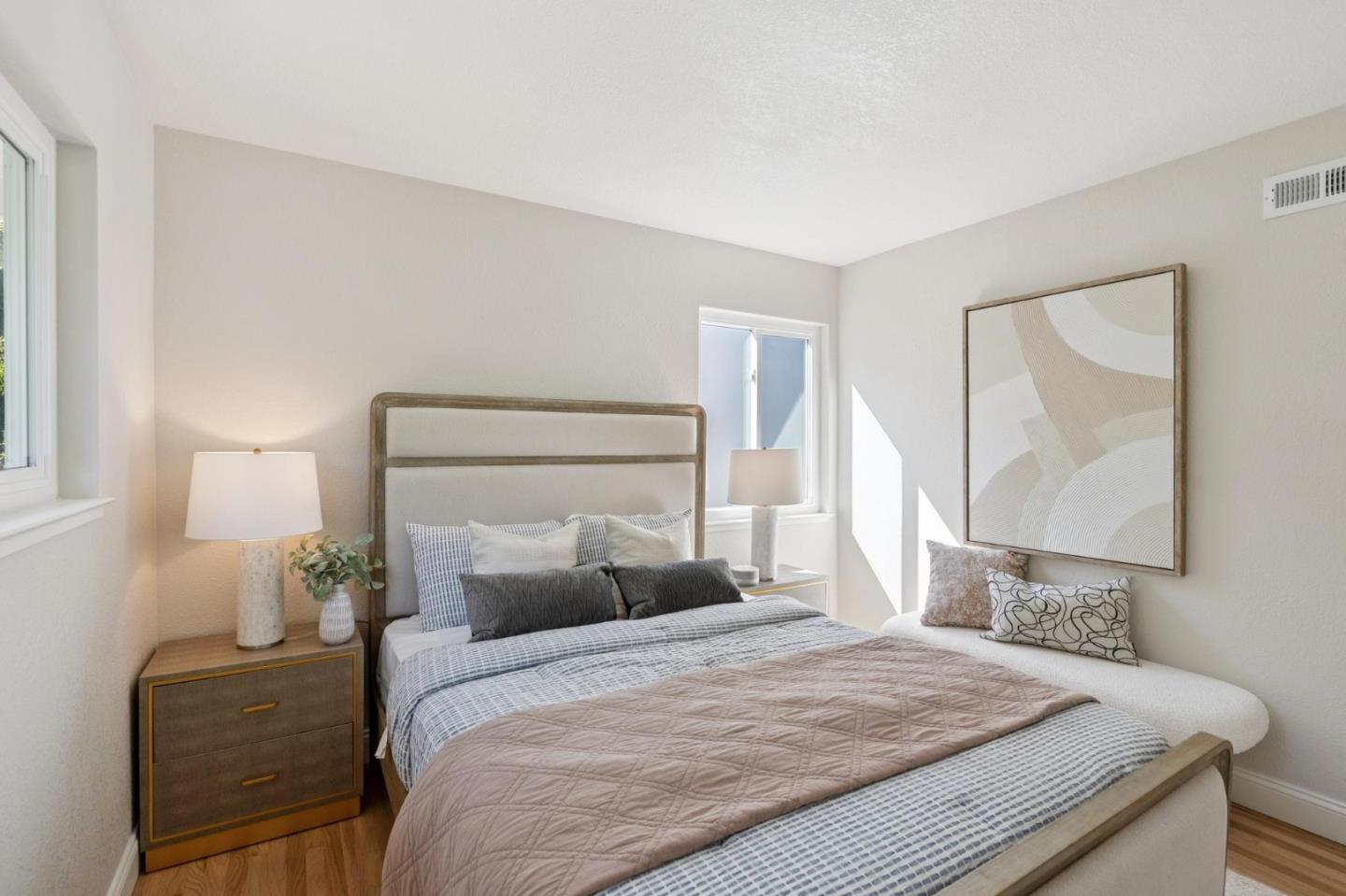 Detail Gallery Image 27 of 41 For 3051 Atwater Dr, Burlingame,  CA 94010 - 4 Beds | 2/1 Baths