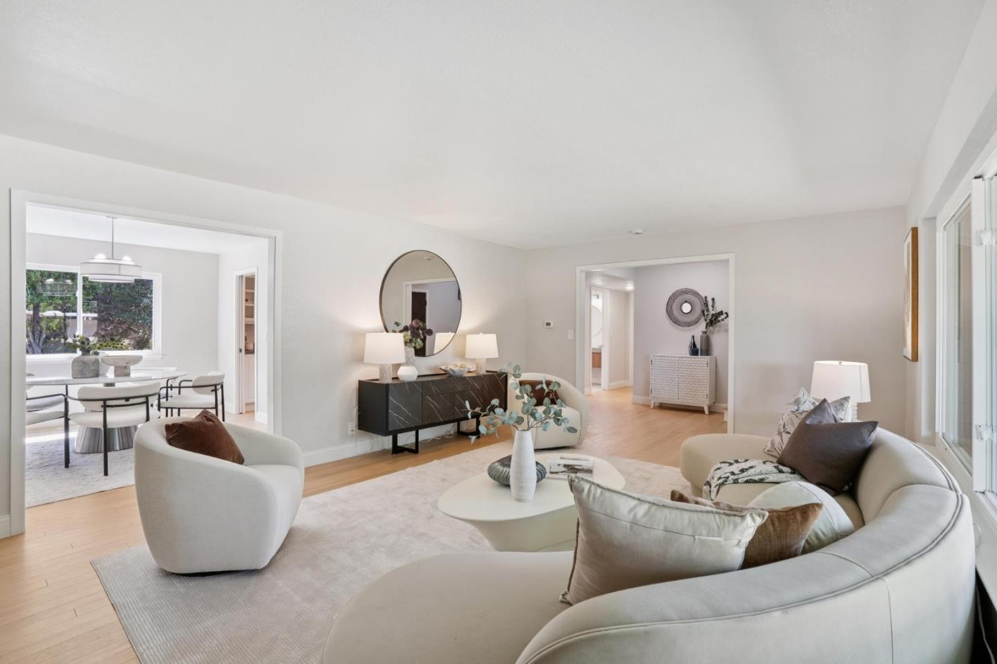 Detail Gallery Image 5 of 41 For 3051 Atwater Dr, Burlingame,  CA 94010 - 4 Beds | 2/1 Baths