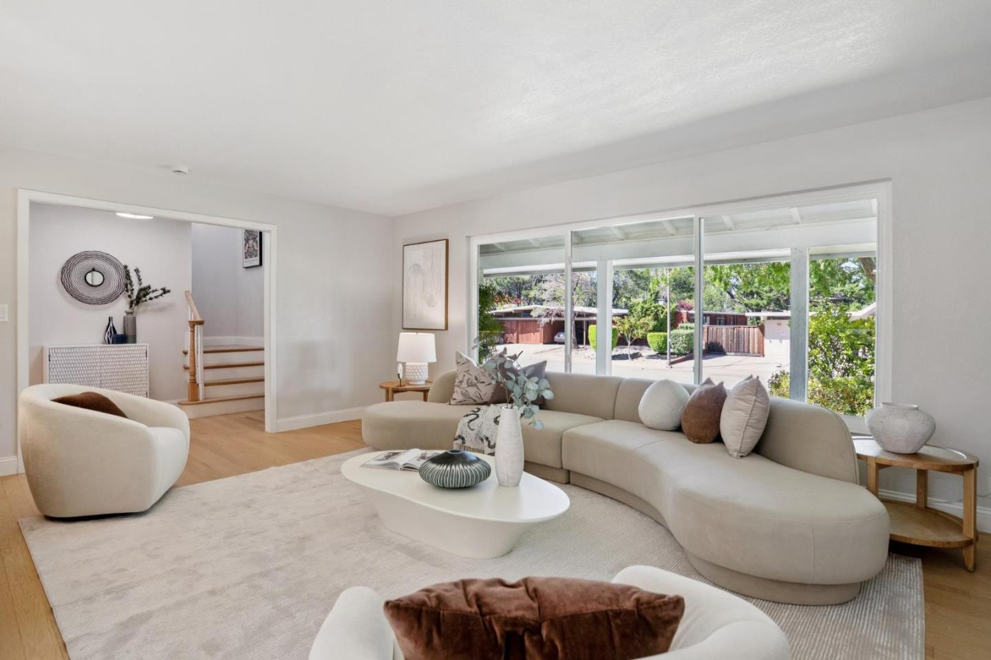 Detail Gallery Image 6 of 41 For 3051 Atwater Dr, Burlingame,  CA 94010 - 4 Beds | 2/1 Baths