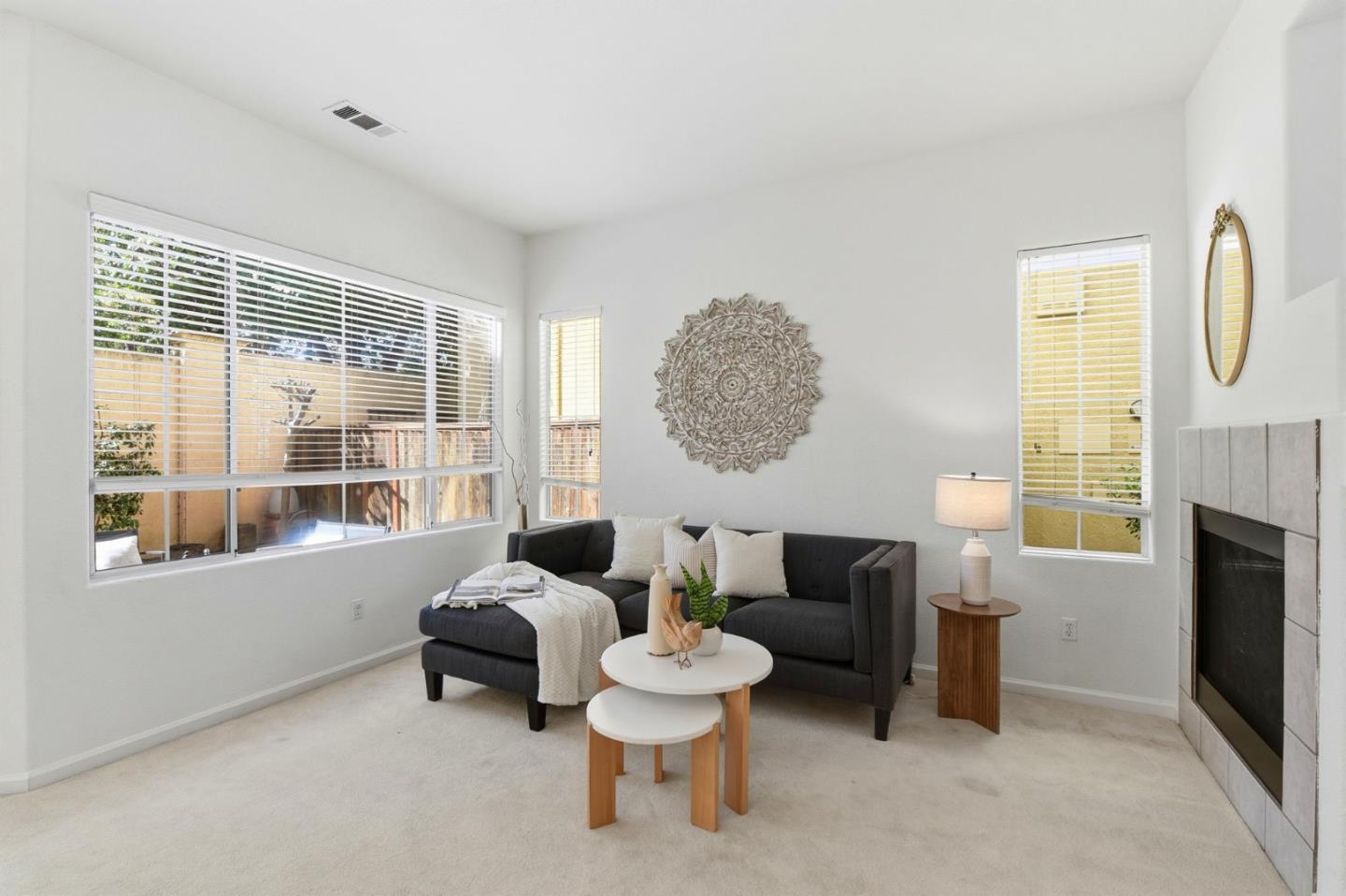 Detail Gallery Image 10 of 49 For 365 Shelby Dr, Mountain View,  CA 94043 - 4 Beds | 3 Baths