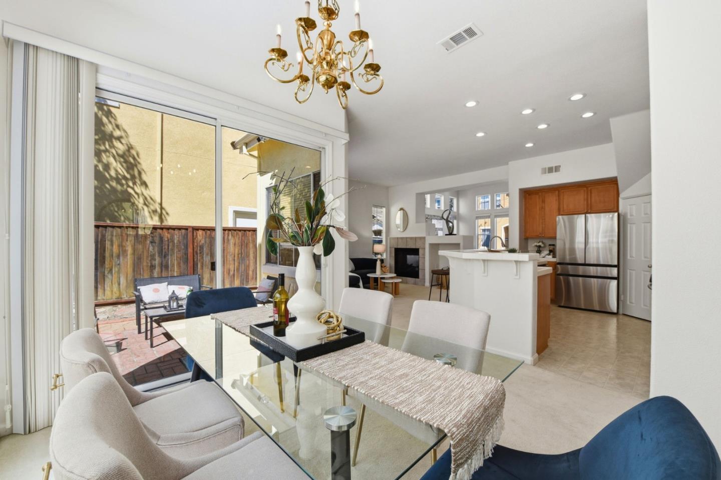 Detail Gallery Image 22 of 49 For 365 Shelby Dr, Mountain View,  CA 94043 - 4 Beds | 3 Baths